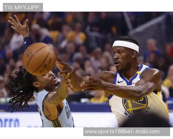 巴特勒坚定支持库明加表达全队对他的喜爱与信任